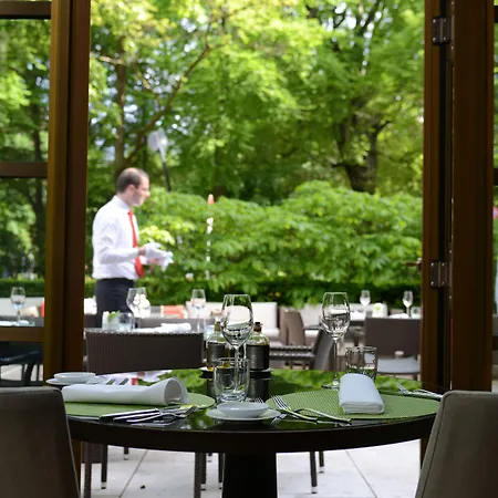 Rocco The Charles Hotel 5*