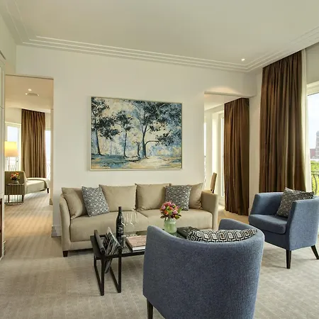 Hotel Rocco The Charles 5*