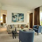 Rocco The Charles 5*