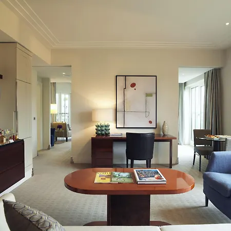 Rocco The Charles Hotel 5*