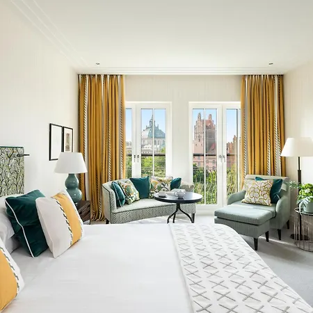 Hotel Rocco The Charles Mnichov